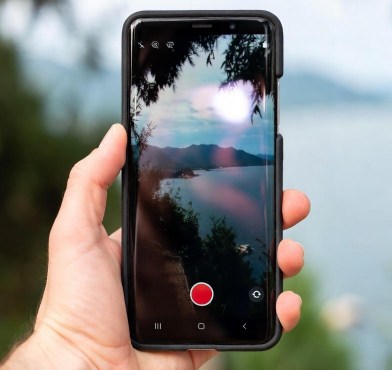 Samsung phone camera